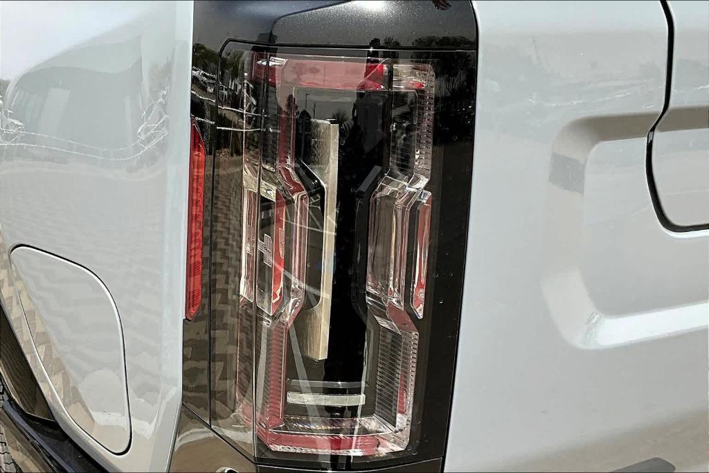 new 2025 GMC HUMMER EV Pickup car, priced at $106,415