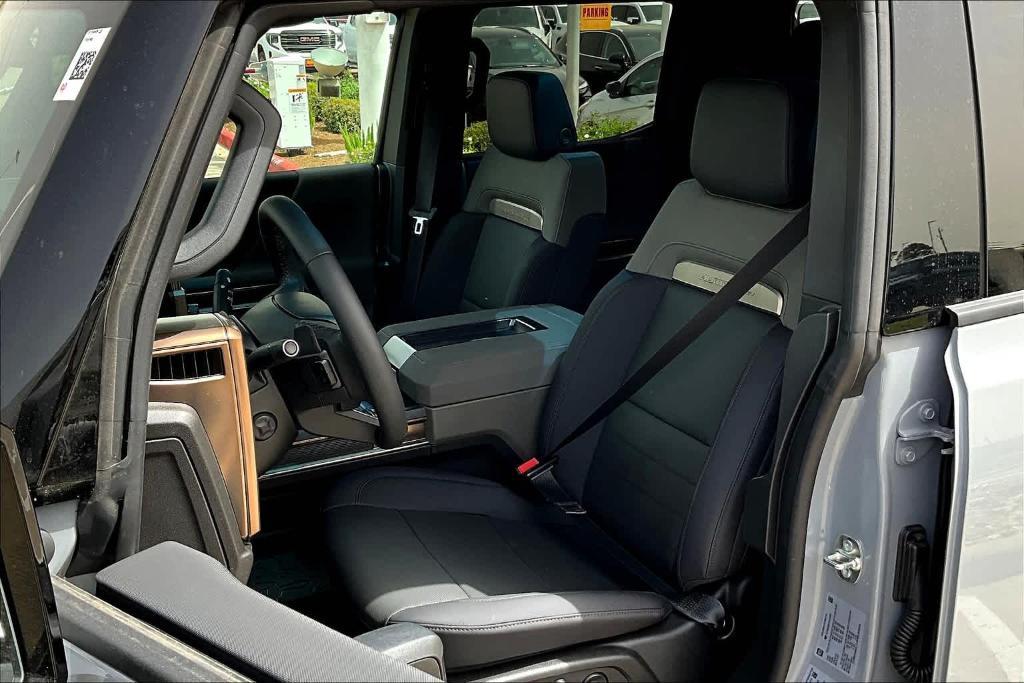 new 2025 GMC HUMMER EV Pickup car, priced at $106,415
