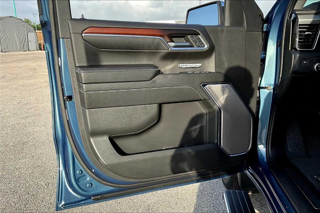 used 2024 GMC Sierra 1500 car, priced at $64,059