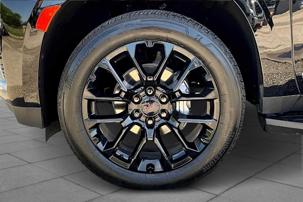 used 2023 GMC Yukon car, priced at $69,997