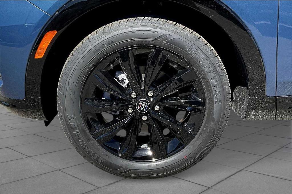 new 2025 Buick Envista car, priced at $29,395
