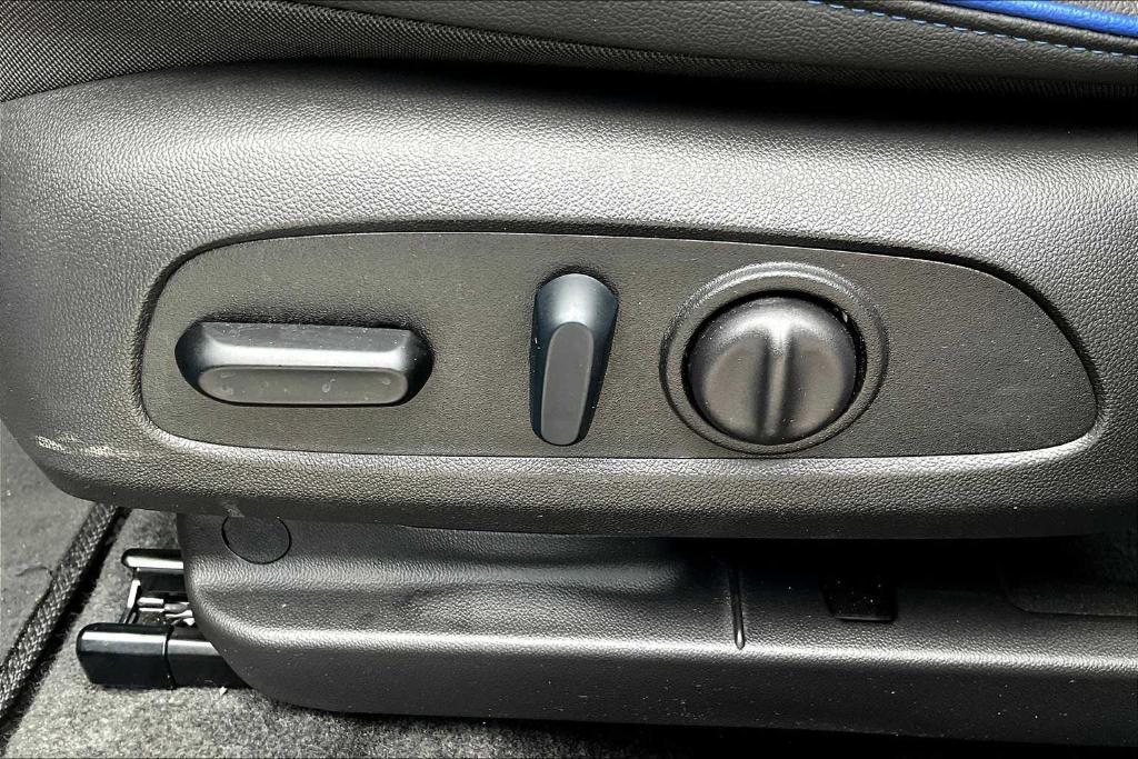used 2025 Buick Envista car, priced at $29,665
