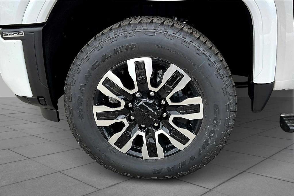new 2025 GMC Sierra 2500 car, priced at $99,970