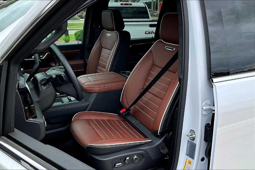 new 2025 GMC Sierra 2500 car, priced at $99,970