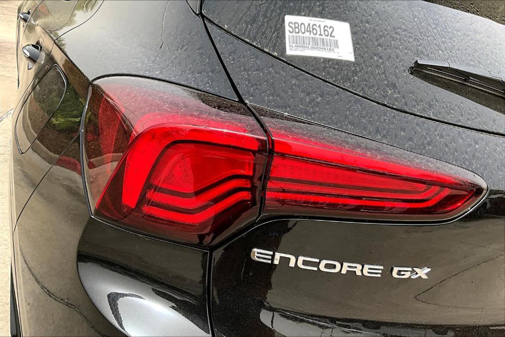 new 2025 Buick Encore GX car, priced at $30,385