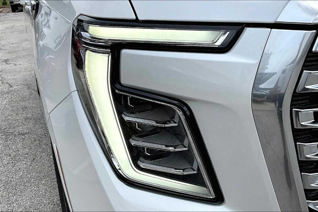 new 2025 GMC Yukon XL car, priced at $89,834