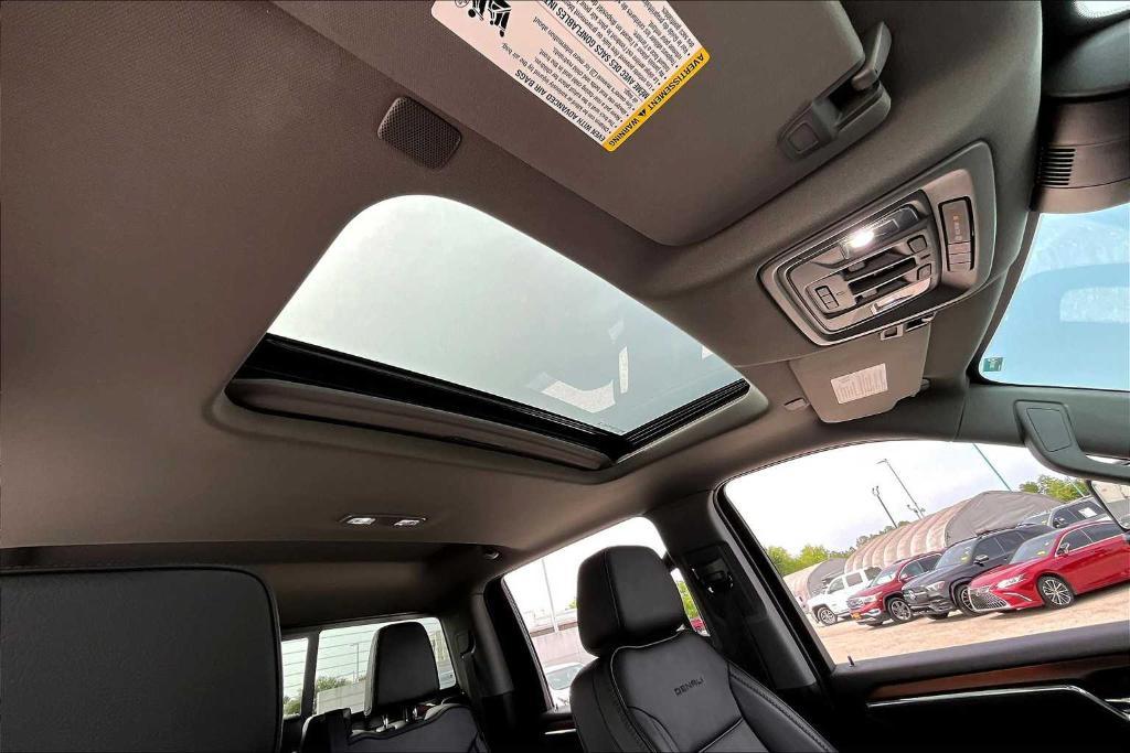 used 2024 GMC Sierra 2500 car, priced at $75,877