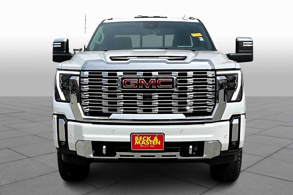 used 2024 GMC Sierra 2500 car, priced at $75,877