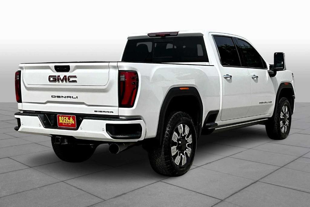 used 2024 GMC Sierra 2500 car, priced at $75,877