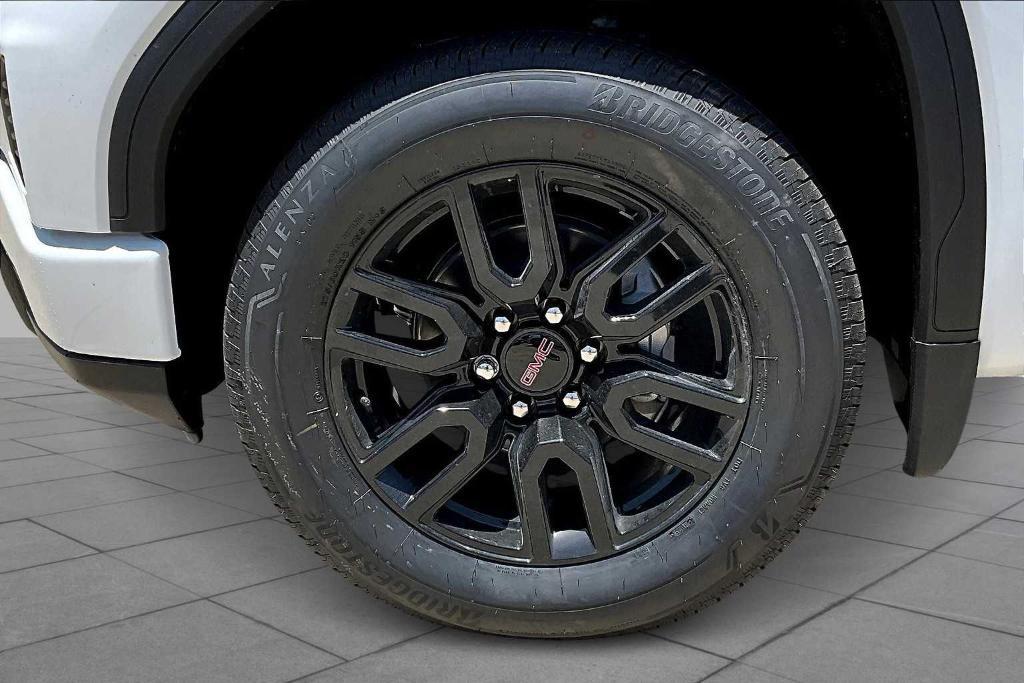 new 2025 GMC Sierra 1500 car, priced at $48,435