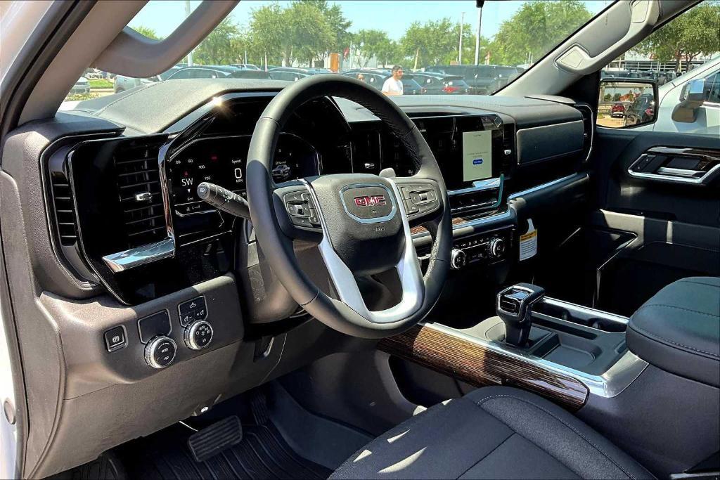 new 2025 GMC Sierra 1500 car, priced at $48,435