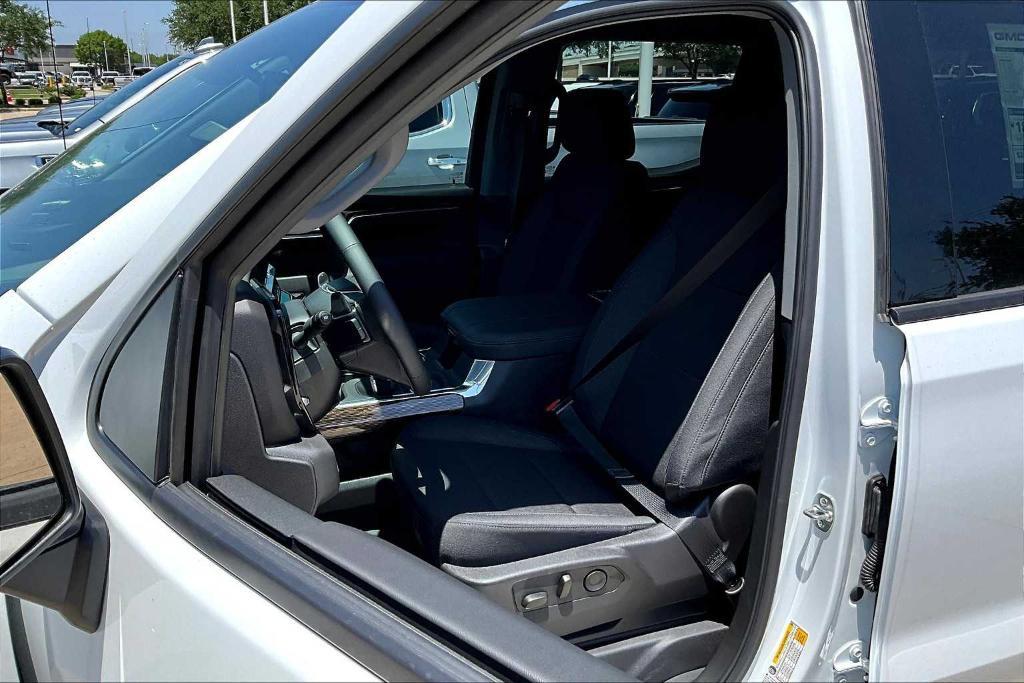 new 2025 GMC Sierra 1500 car, priced at $48,435