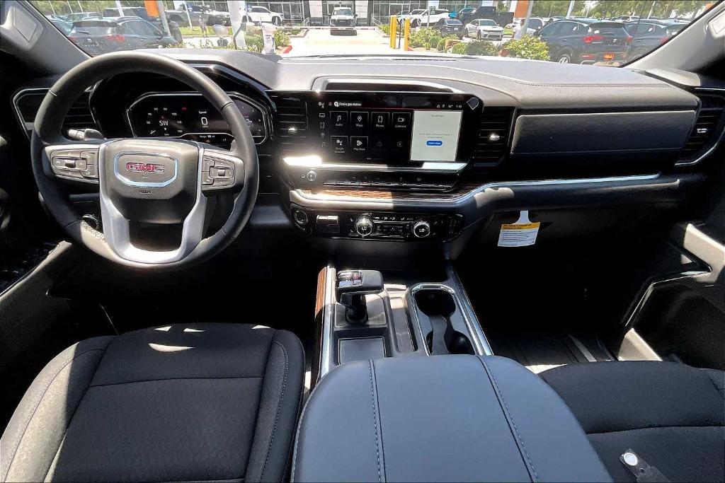 new 2025 GMC Sierra 1500 car, priced at $48,435