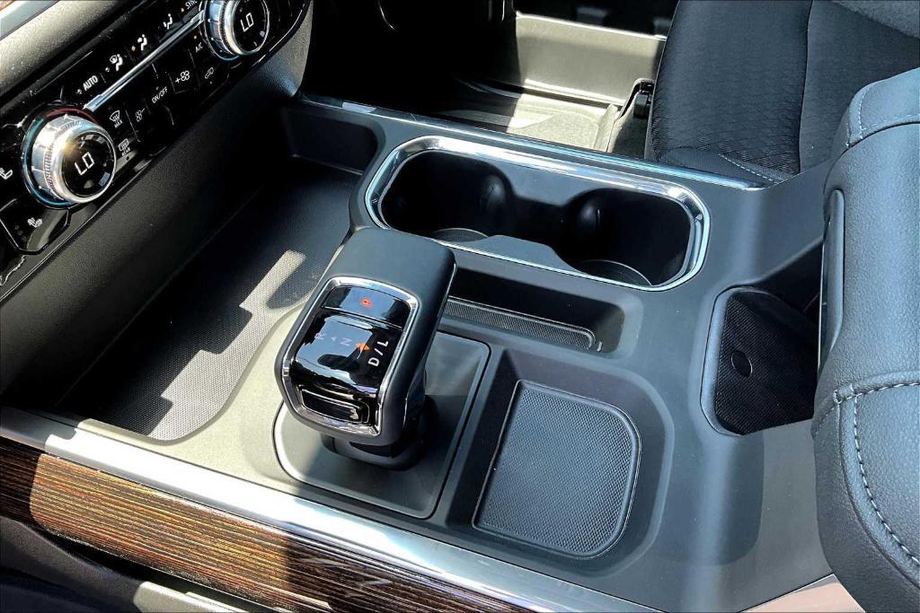 new 2025 GMC Sierra 1500 car, priced at $48,435