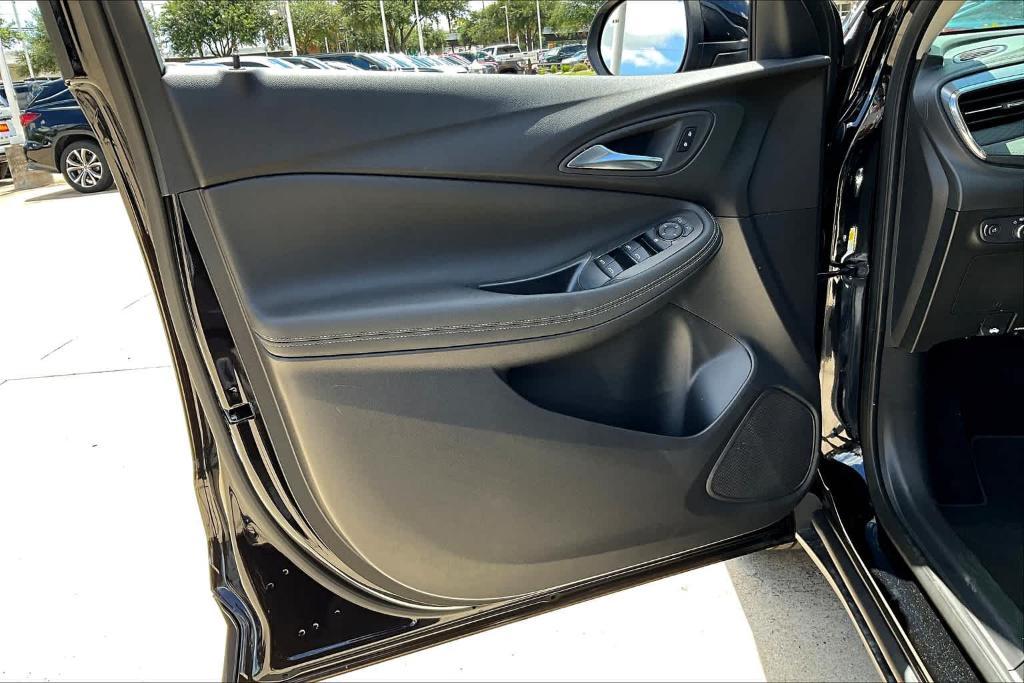 new 2025 Buick Encore GX car, priced at $24,553