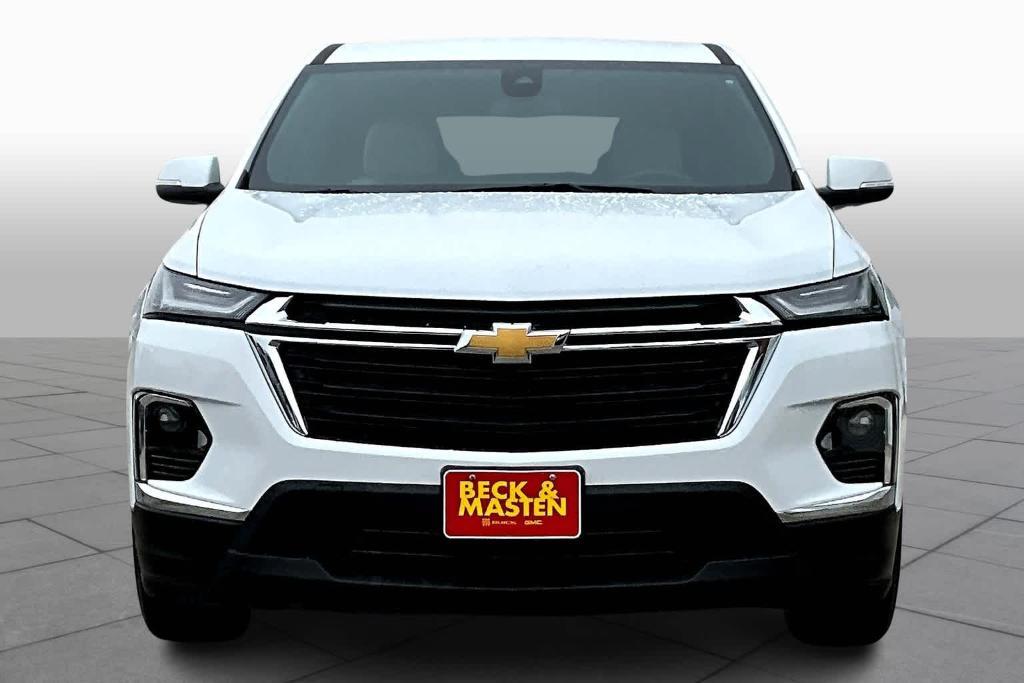 used 2023 Chevrolet Traverse car, priced at $27,243