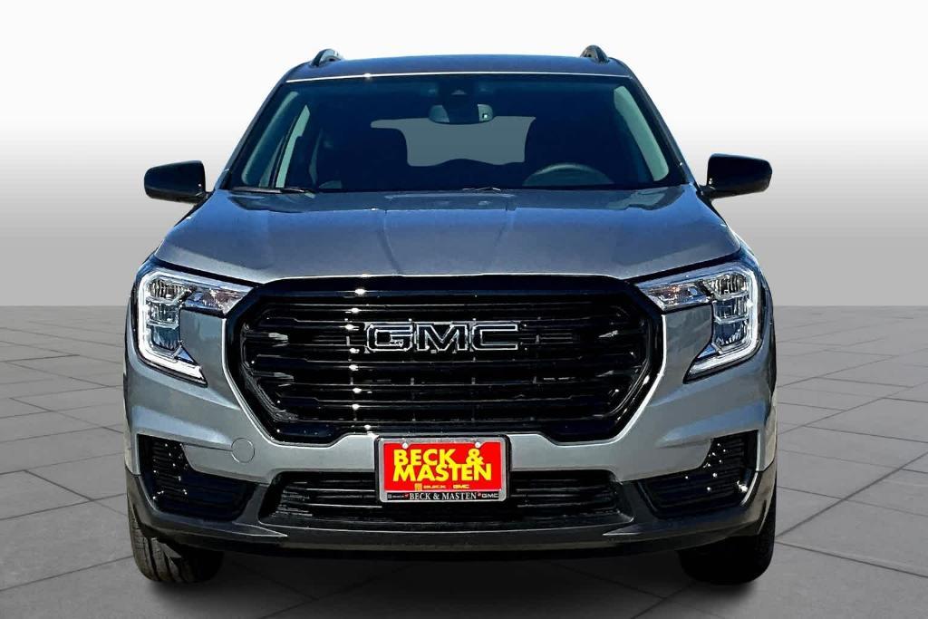 new 2024 GMC Terrain car, priced at $29,321