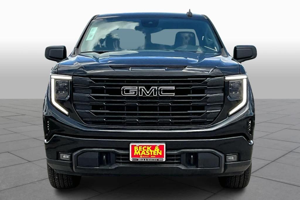 new 2024 GMC Sierra 1500 car, priced at $50,272