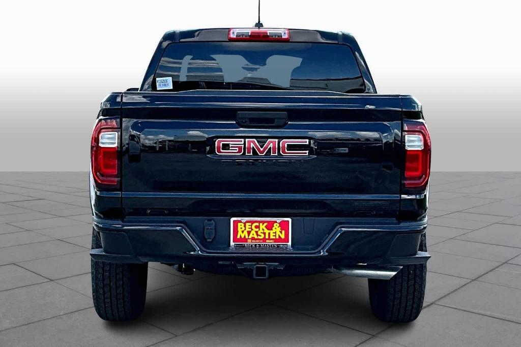 new 2024 GMC Canyon car, priced at $38,931