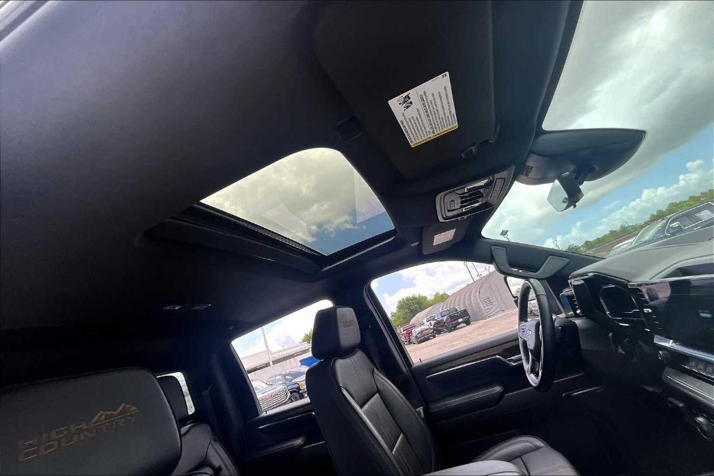 used 2024 Chevrolet Silverado 2500 car, priced at $74,998