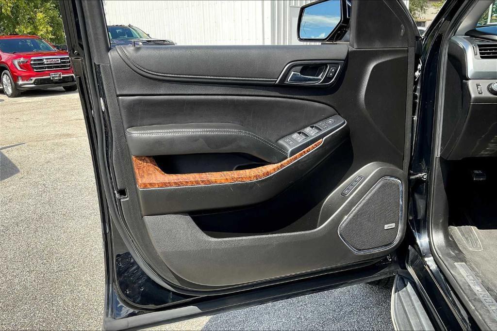 used 2019 Chevrolet Suburban car, priced at $27,787