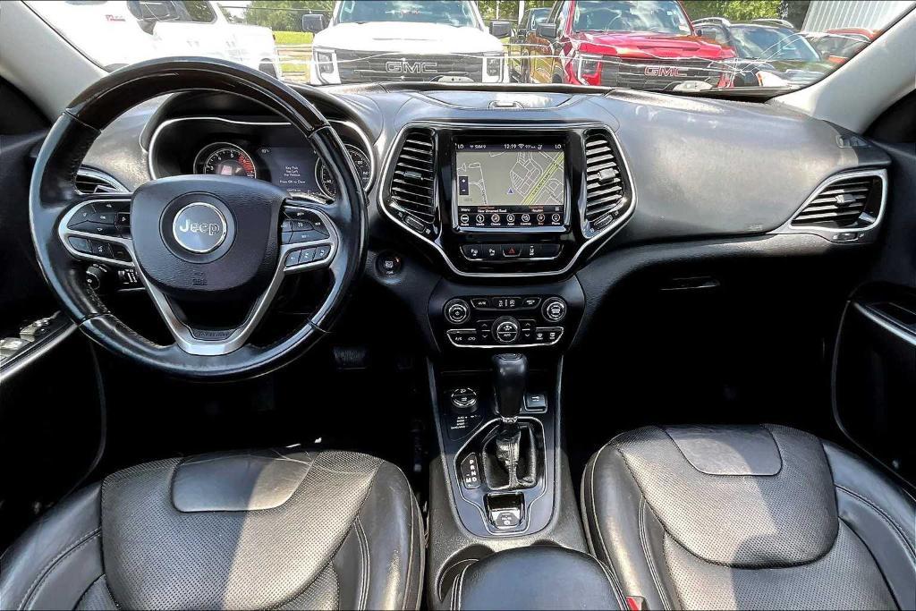 used 2019 Jeep Cherokee car, priced at $18,148