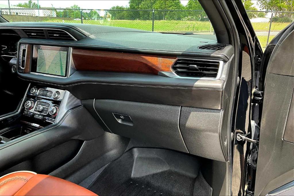used 2023 GMC Yukon XL car, priced at $73,997