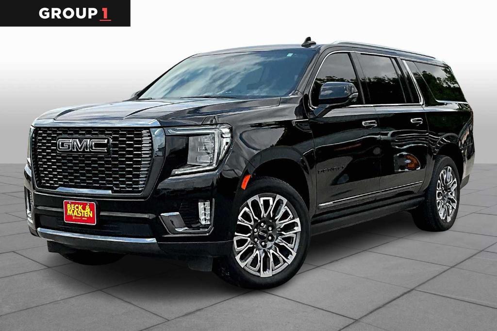 used 2023 GMC Yukon XL car, priced at $73,997