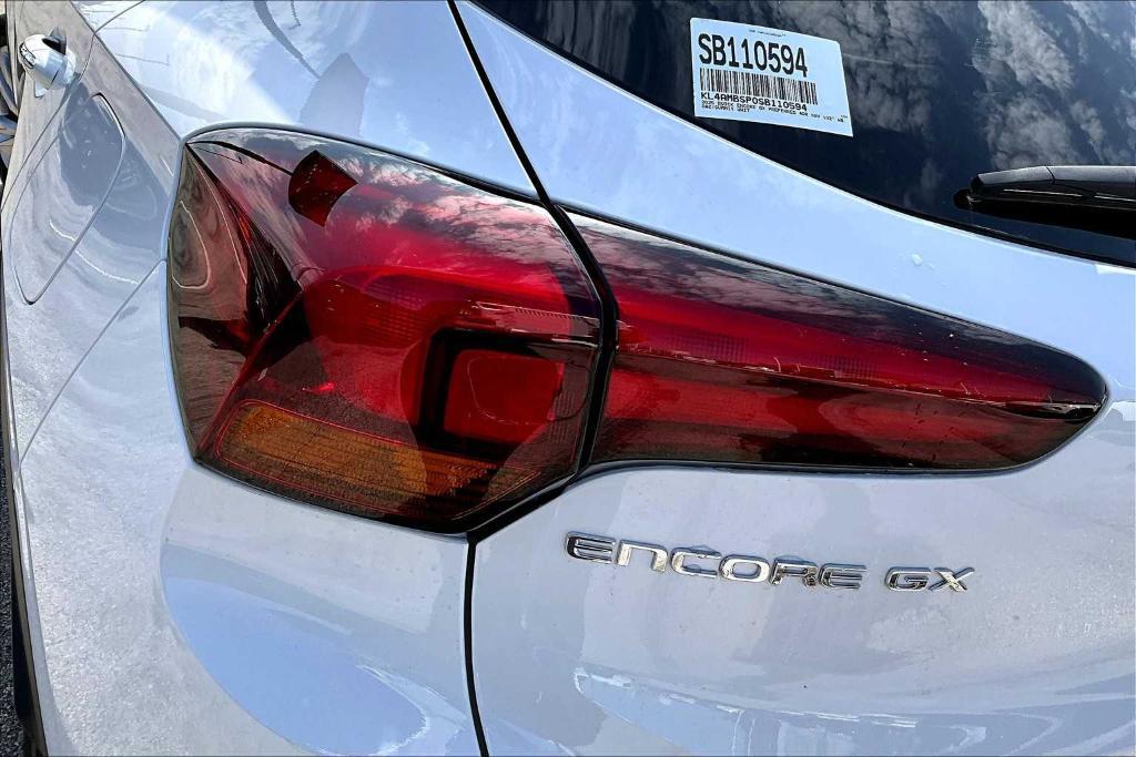 new 2025 Buick Encore GX car, priced at $21,135