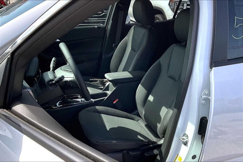 new 2025 Buick Encore GX car, priced at $21,135