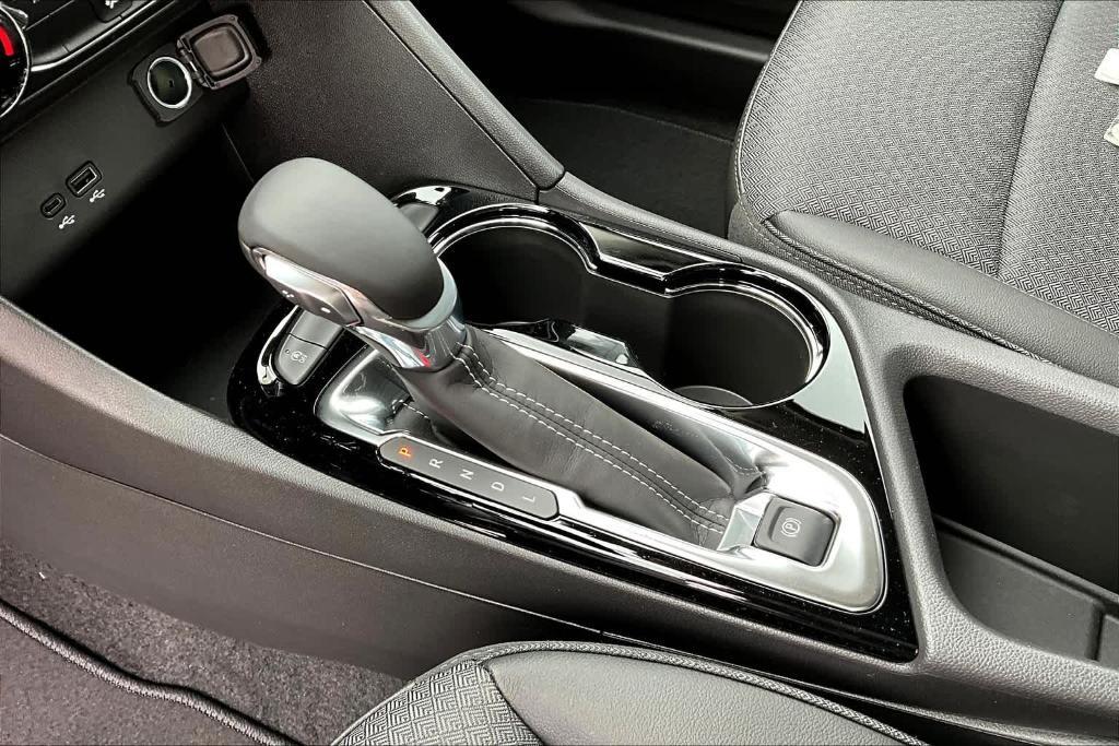 new 2025 Buick Encore GX car, priced at $28,130