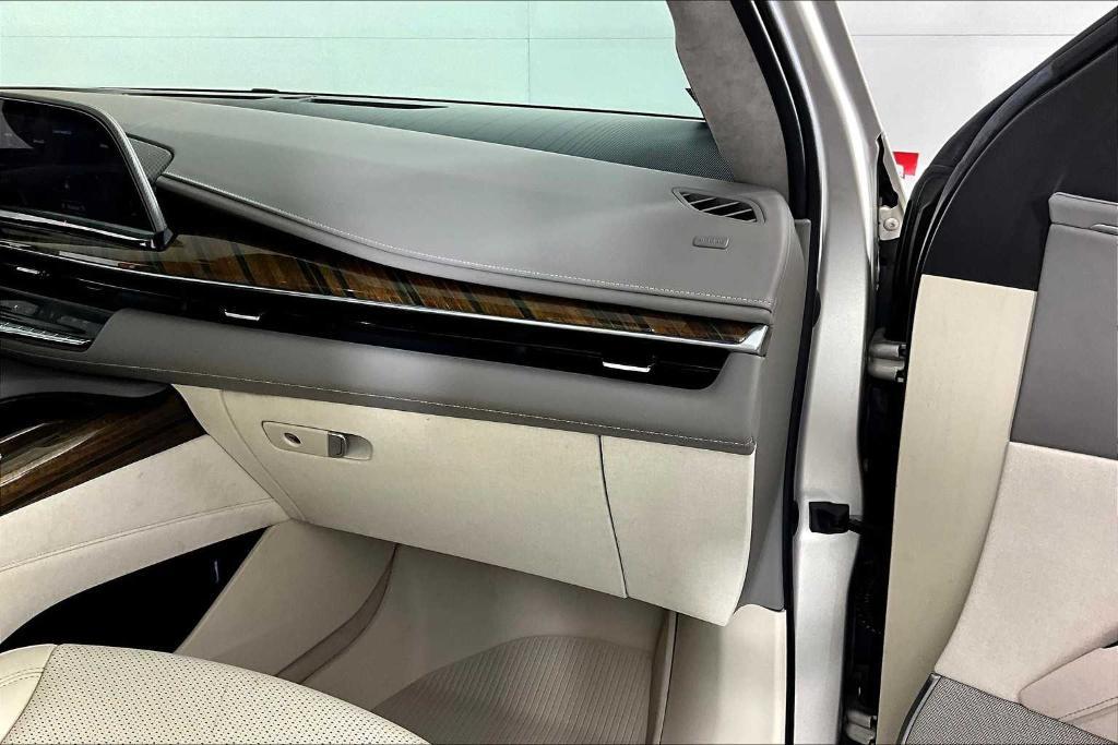 used 2022 Cadillac Escalade ESV car, priced at $66,340