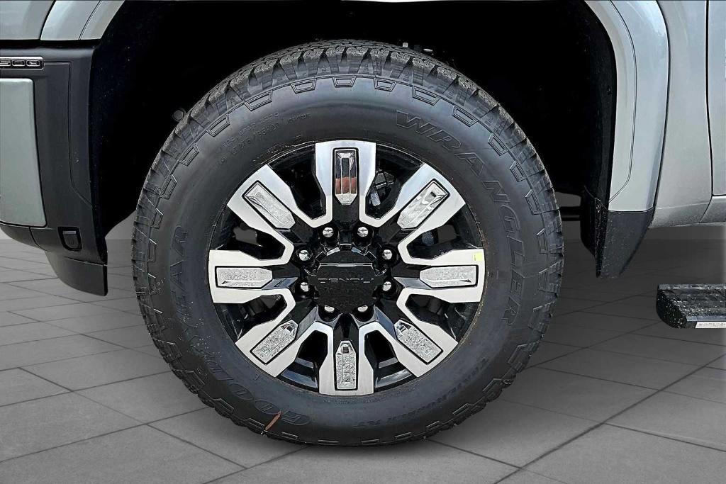 new 2025 GMC Sierra 2500 car, priced at $91,374