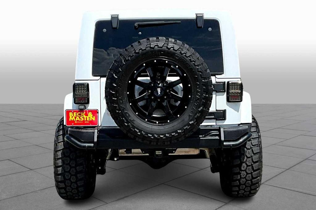 used 2016 Jeep Wrangler Unlimited car, priced at $20,997