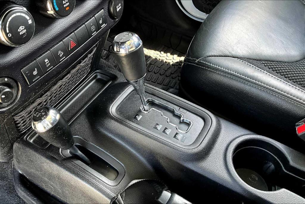 used 2016 Jeep Wrangler Unlimited car, priced at $20,997