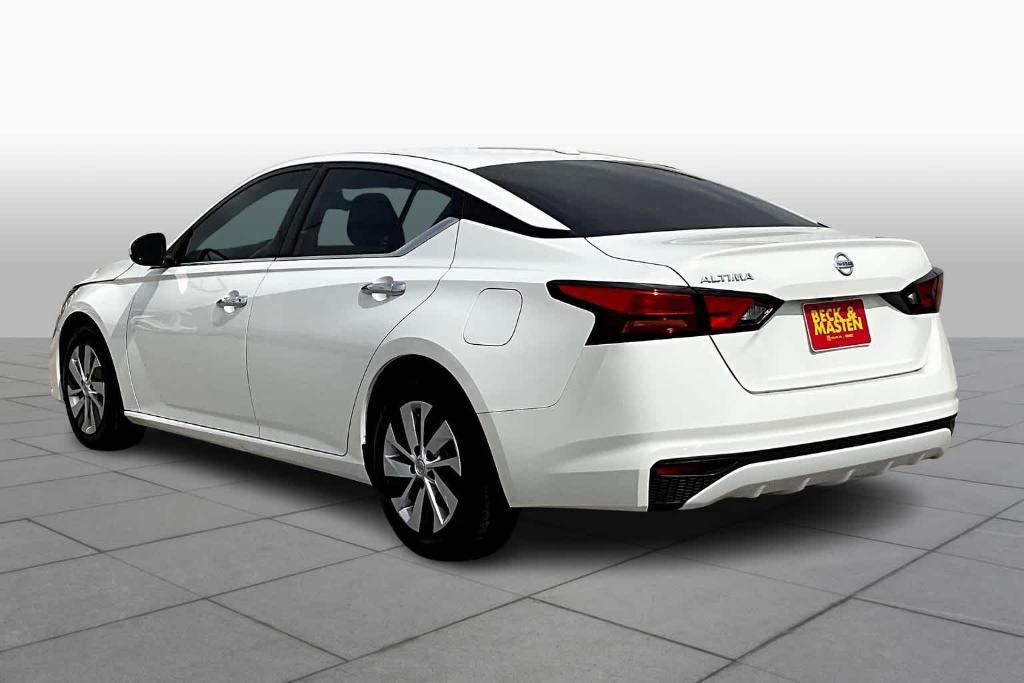 used 2020 Nissan Altima car, priced at $15,997