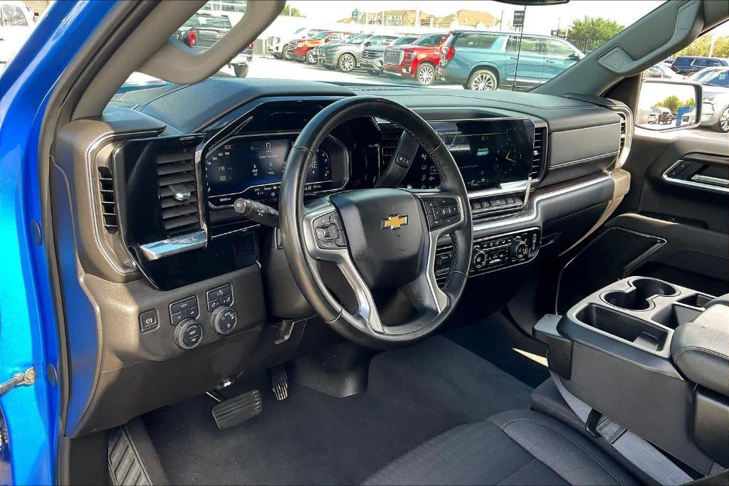 used 2025 Chevrolet Silverado 1500 car, priced at $43,327