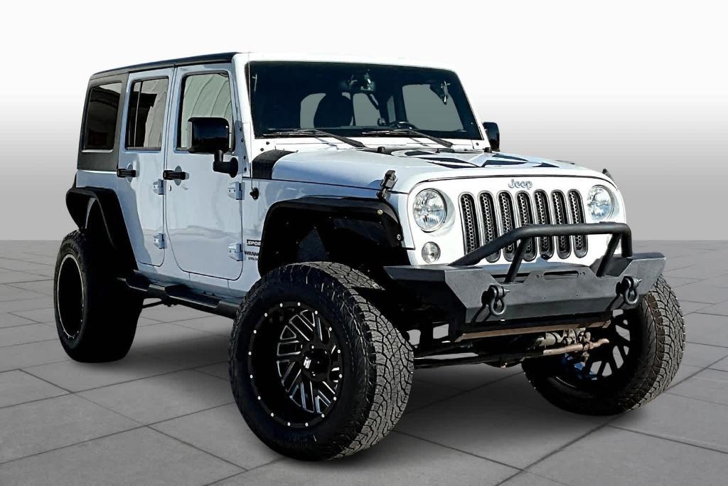 used 2015 Jeep Wrangler Unlimited car, priced at $19,997