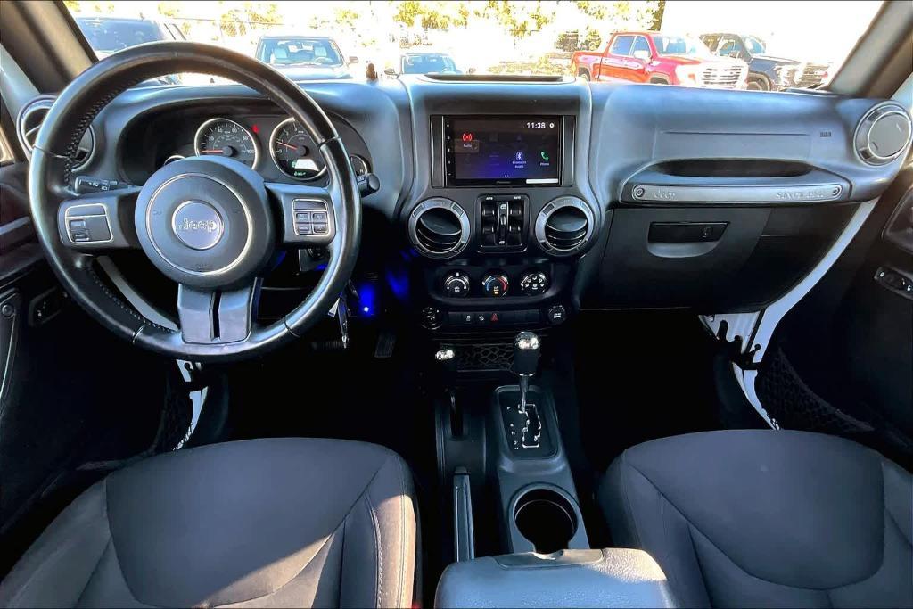 used 2015 Jeep Wrangler Unlimited car, priced at $19,997