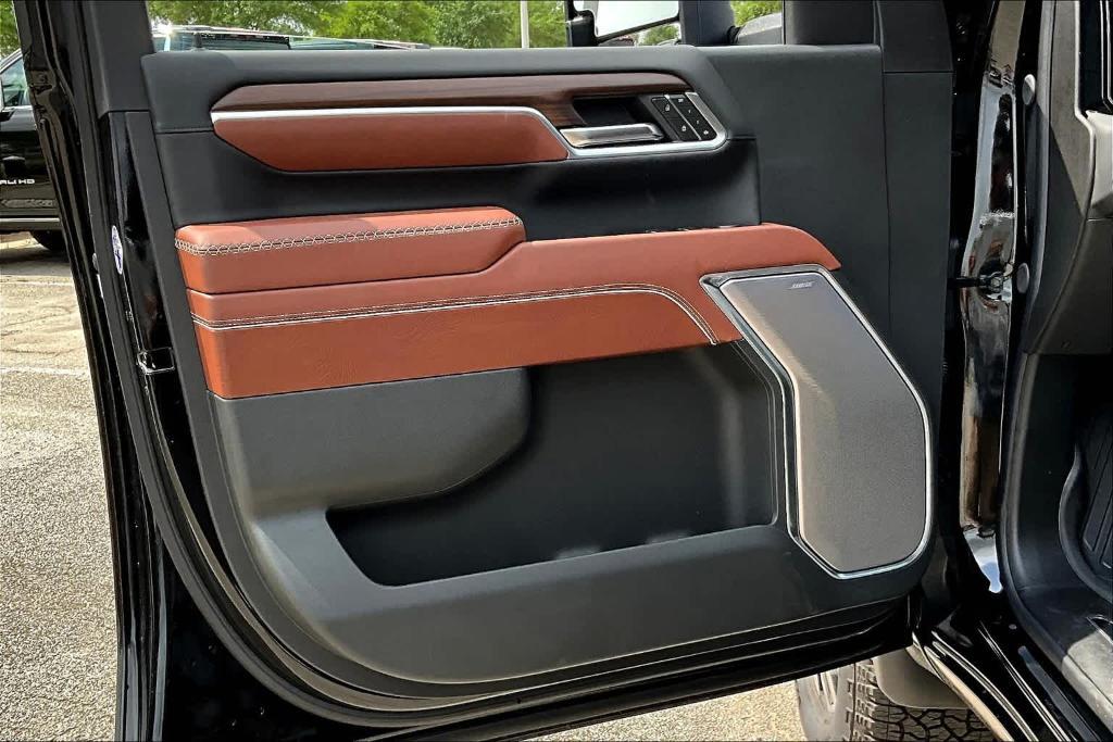 new 2025 GMC Sierra 2500 car, priced at $95,982