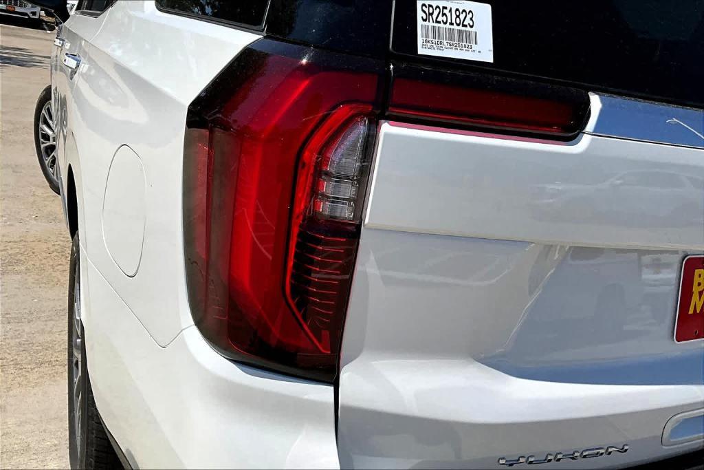 new 2025 GMC Yukon car, priced at $86,359