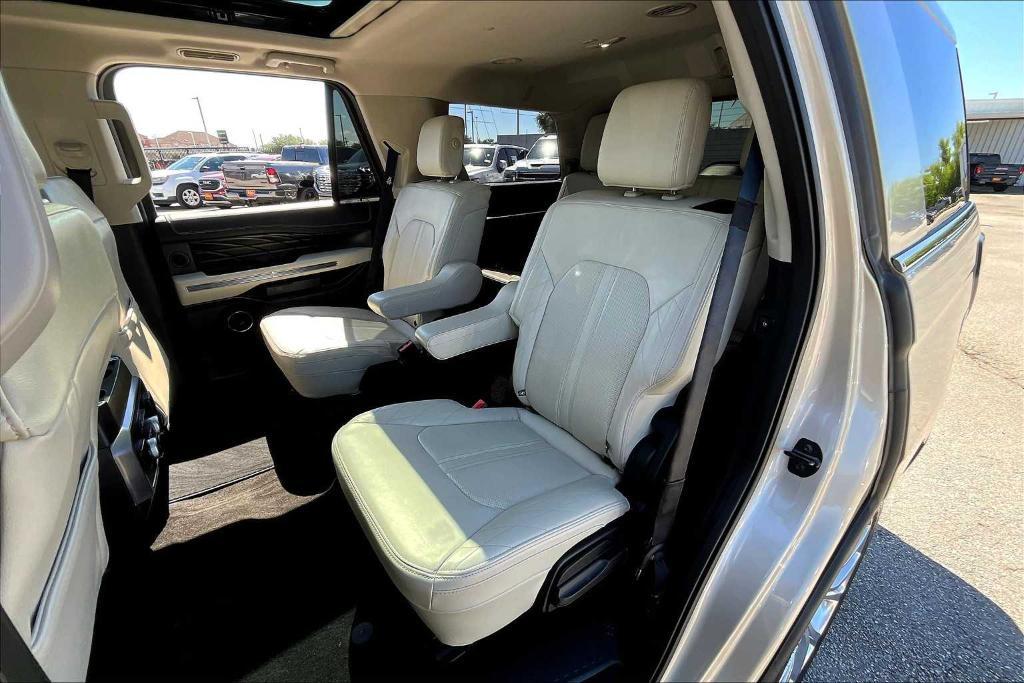 used 2018 Ford Expedition car, priced at $29,605