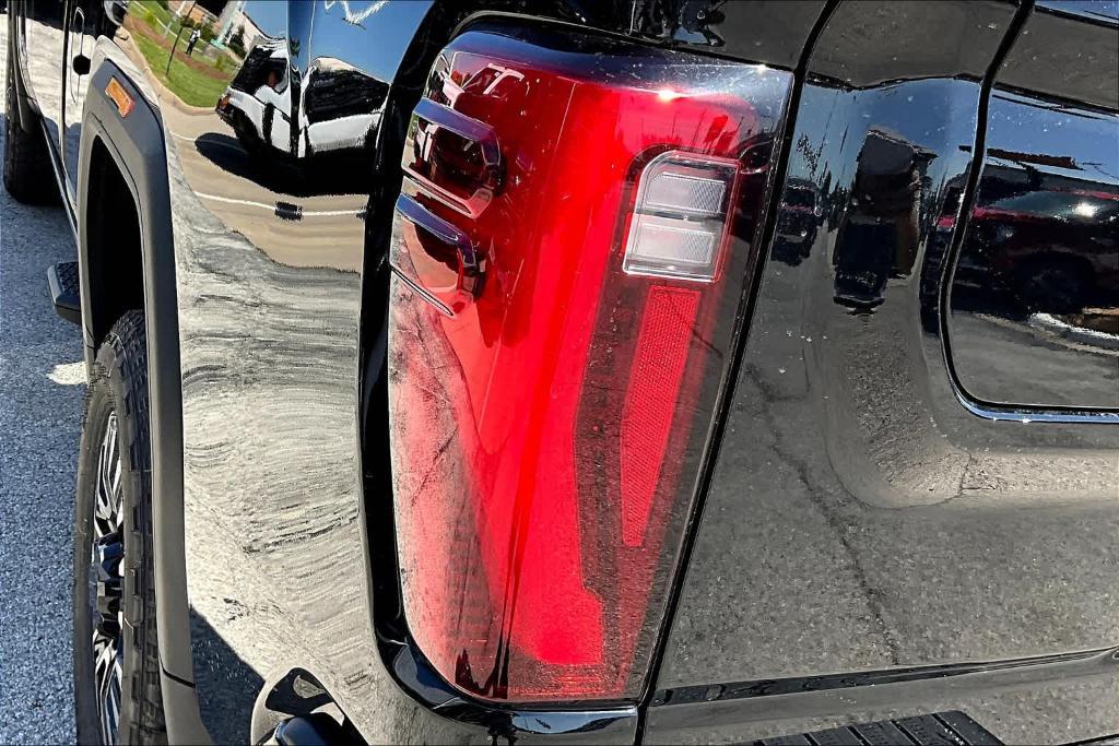 new 2025 GMC Sierra 2500 car, priced at $98,625