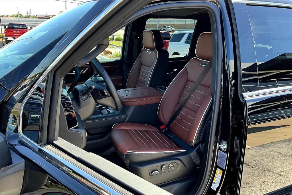 new 2025 GMC Sierra 2500 car, priced at $98,625