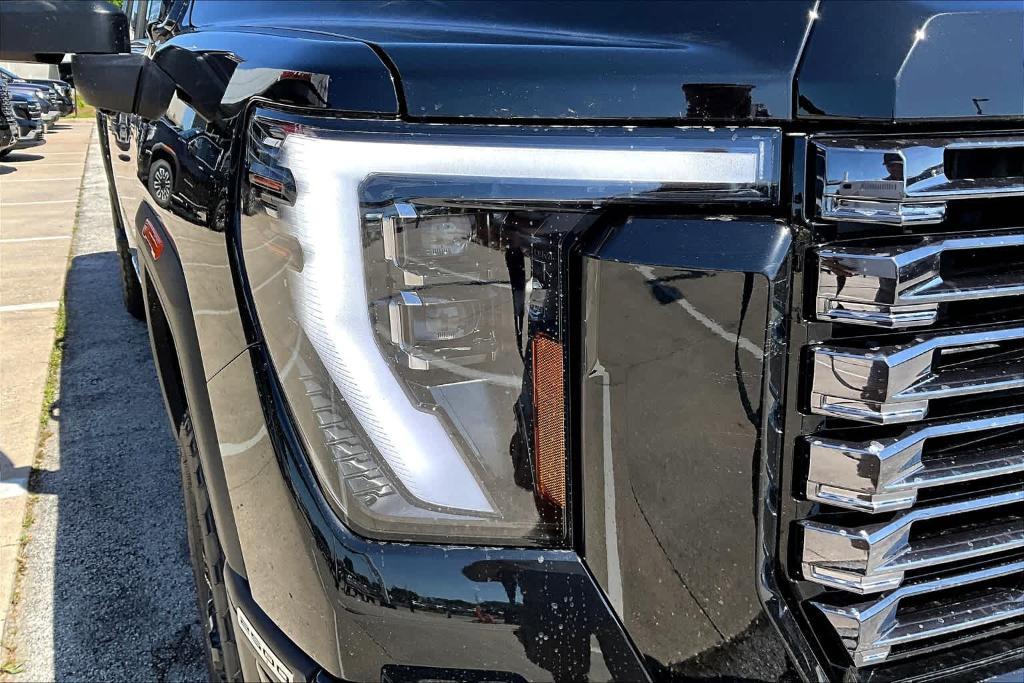 new 2025 GMC Sierra 2500 car, priced at $98,625