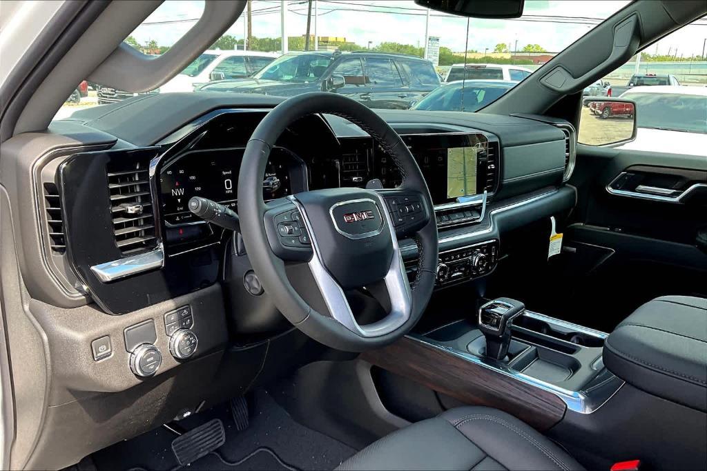 new 2025 GMC Sierra 1500 car, priced at $61,010