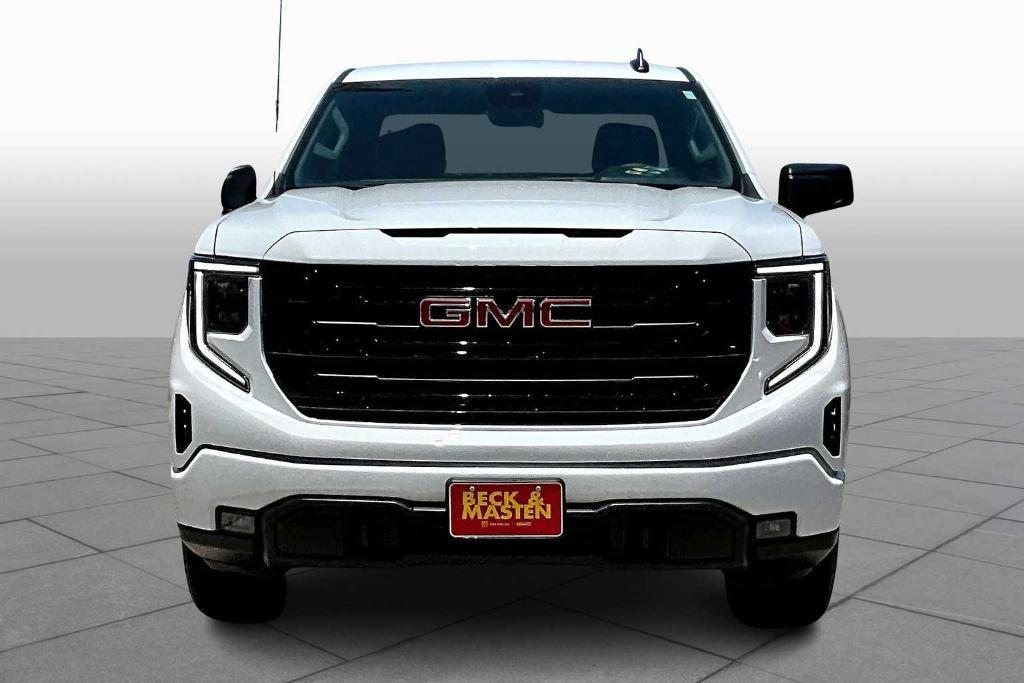 new 2025 GMC Sierra 1500 car, priced at $44,960