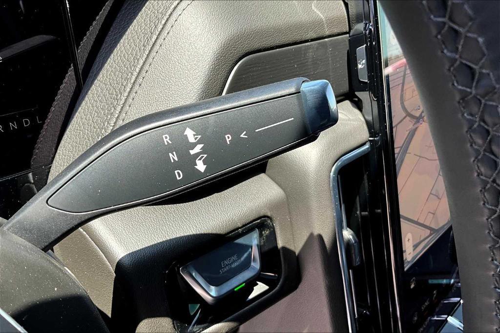new 2025 GMC Yukon XL car, priced at $83,216