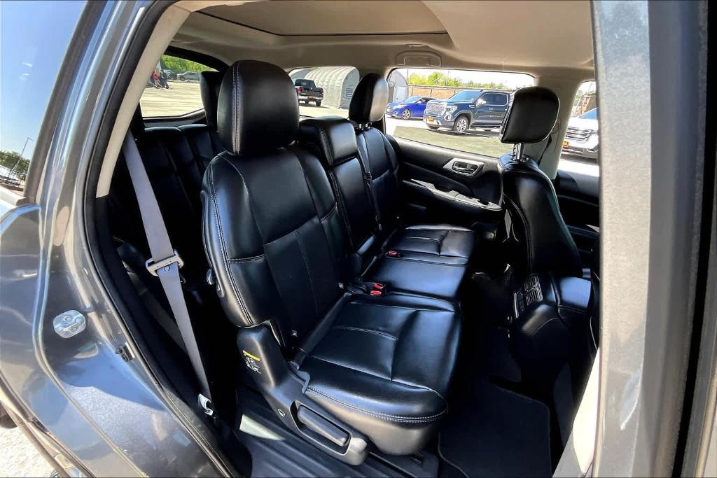 used 2016 Nissan Pathfinder car, priced at $9,953