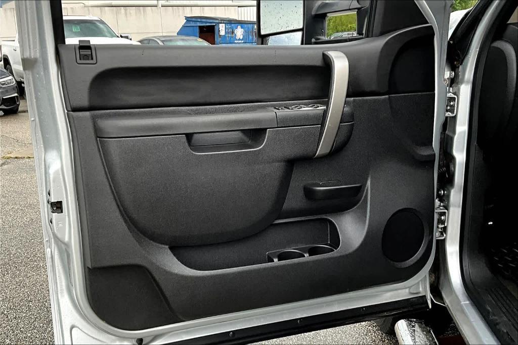 used 2013 GMC Sierra 1500 car, priced at $16,347